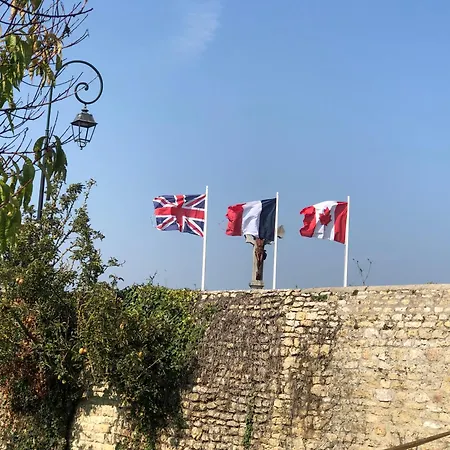 Maison Pearson-juno * Graye-sur-Mer